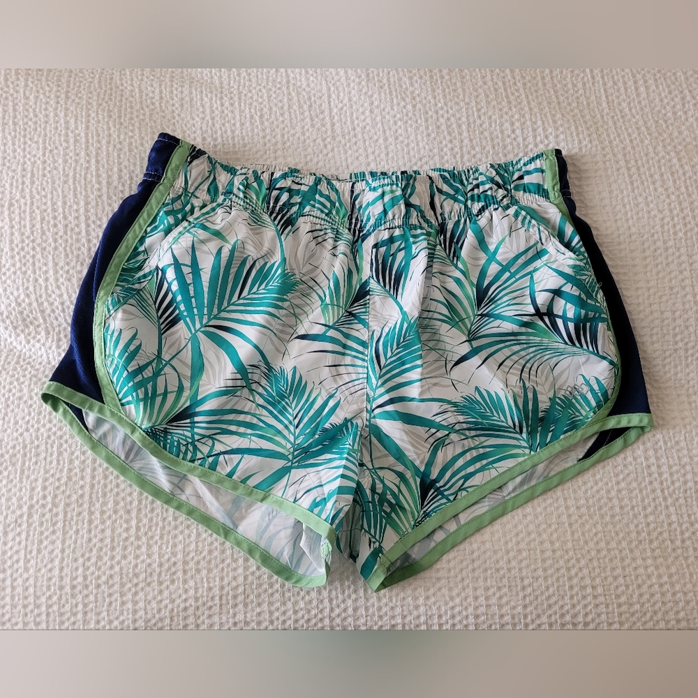 Athletic shorts